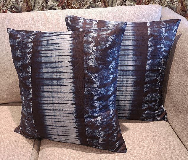 Photo for Guinea Cloth Indigo Cushion Cover